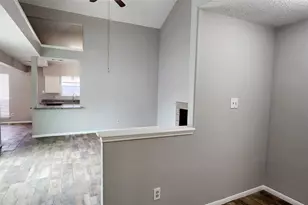 129 Wagon Ln Loop Ln N, Angleton, TX 77515 - Photo 31