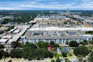 7610 Highmeadow Dr, Houston, TX 77063 - Photo 11