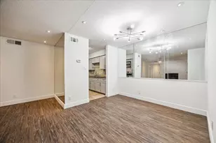 9700 Leawood Blvd, Houston, TX 77099 - Photo 7