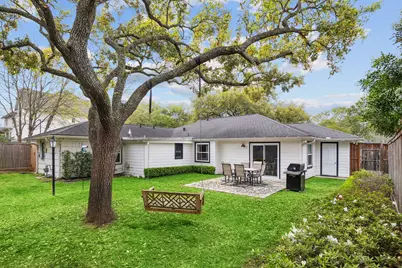8511 Greenbush Street, Houston, TX 77025 - Photo 13