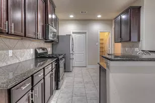 10059 Hyacinth Way, Conroe, TX 77385 - Photo 7