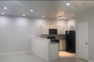 11 Oak Plaza Plaza, San Antonio, TX 78216 - Photo 3