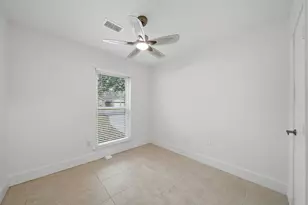 2202 Sierra St, Kemah, TX 77565 - Photo 15