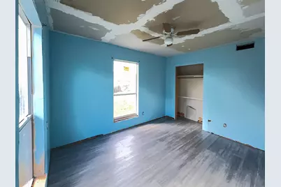 9401 Heatherside Street, Houston, TX 77016 - Photo 5