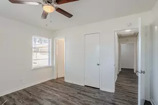 6434 Leader St, Houston, TX 77074 - Photo 29