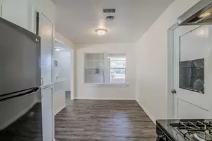 6434 Leader St, Houston, TX 77074 - Photo 27