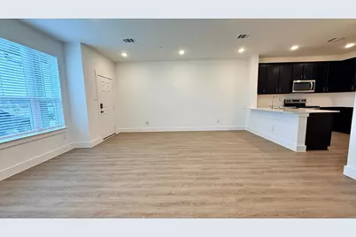 11906 Outer Bark Drive #15, Tomball, TX 77375 - Photo 5