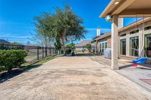 10214 Carolyndale Dr, Richmond, TX 77407 - Photo 45