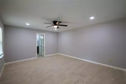 1011 Twinbrooke Drive, Houston, TX 77088 - Photo 9