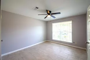 1011 Twinbrooke Dr, Houston, TX 77088 - Photo 29