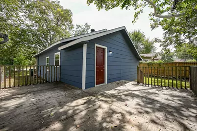 8007 Carver Road, Houston, TX 77088 - Photo 25