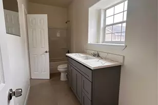 6841 Larkstone St, Houston, TX 77028 - Photo 3