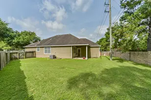 12855 Whistling Springs Dr, Humble, TX 77346 - Photo 3