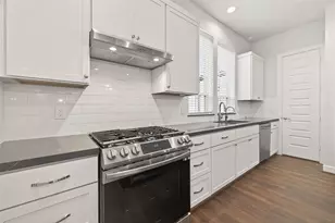 2712 Grand Fountains Dr, Houston, TX 77054 - Photo 21