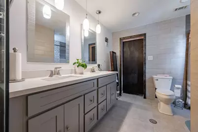 2111 Gray Falls Drive, Houston, TX 77077 - Photo 21