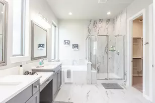 2151 Long Spring Dr, Missouri City, TX 77459 - Photo 17