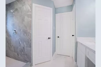 7903 Waxleaf Drive, Humble, TX 77338 - Photo 9
