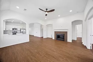 6350 Bain Dr, Missouri City, TX 77459 - Photo 5