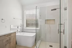 6350 Bain Dr, Missouri City, TX 77459 - Photo 11