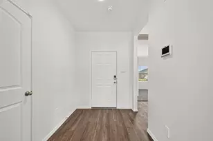 318 Springfield Shrs Ct, Crosby, TX 77532 - Photo 5