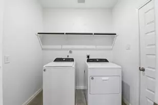 18508 Meadow Point Ln, Conroe, TX 77356 - Photo 17