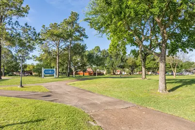 803 W Peach Hollow Circle, Pearland, TX 77584 - Photo 45