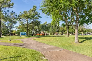 803 W Peach Hollow Cir, Pearland, TX 77584 - Photo 45