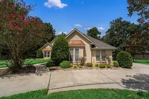 9135 Grand Lake Estates Dr, Montgomery, TX 77316 - Photo 39