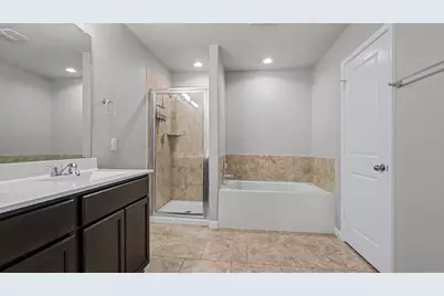 4014 Emperor Valley Lane, Baytown, TX 77521 - Photo 17
