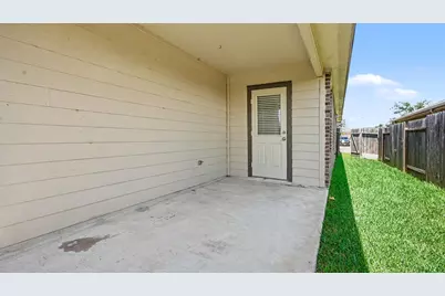 4014 Emperor Valley Lane, Baytown, TX 77521 - Photo 21