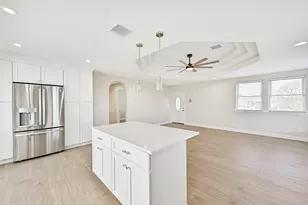 2118 103rd St, Galveston, TX 77554 - Photo 15