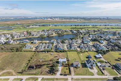 2118 103rd Street, Galveston, TX 77554 - Photo 35