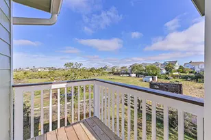 2118 103rd St, Galveston, TX 77554 - Photo 37