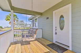 2118 103rd St, Galveston, TX 77554 - Photo 5