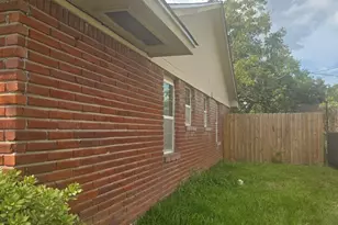 4122 Beran Dr, Houston, TX 77045 - Photo 23