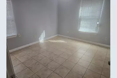 4122 Beran Drive, Houston, TX 77045 - Photo 11