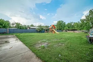 9534 Irby St, Houston, TX 77088 - Photo 45