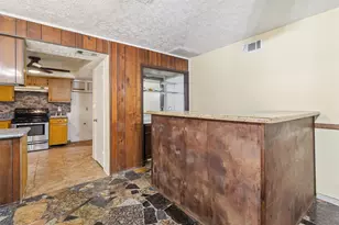 8618 Apothecary Ln, Houston, TX 77064 - Photo 19