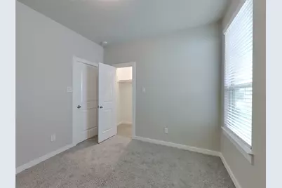 5163 Klein Orchard Drive, Houston, TX 77066 - Photo 11