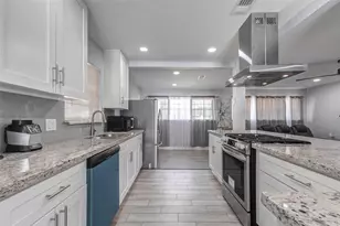 1210 Wilma Lois Ave, Pasadena, TX 77502 - Photo 5