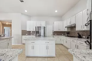 2411 Lakeway Dr, Friendswood, TX 77546 - Photo 15