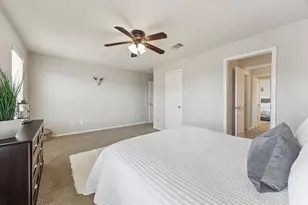 2411 Lakeway Dr, Friendswood, TX 77546 - Photo 31