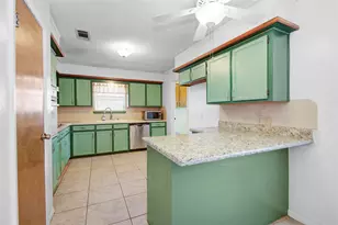 411 County Rd 912A, Brazoria, TX 77422 - Photo 9