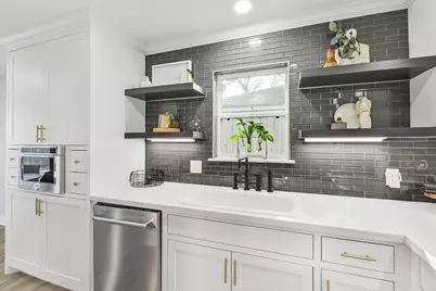 3615 Mayfield Oaks Lane, Houston, TX 77088 - Photo 17