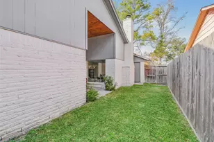 3615 Mayfield Oaks Ln, Houston, TX 77088 - Photo 37