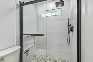 3615 Mayfield Oaks Ln, Houston, TX 77088 - Photo 33