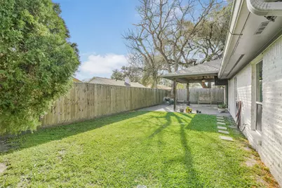 3615 Mayfield Oaks Lane, Houston, TX 77088 - Photo 37