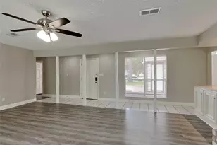 12706 Pantano Drive, Houston, TX 77065 - Photo 5
