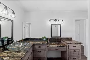 910 Imperial Ln, Houston, TX 77336 - Photo 17
