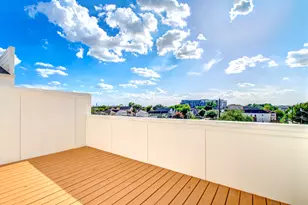 737 W 21st St, Houston, TX 77008 - Photo 35